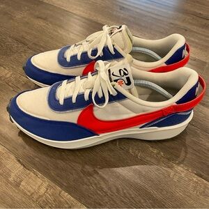Nike Blue and Red Sneakers for Men